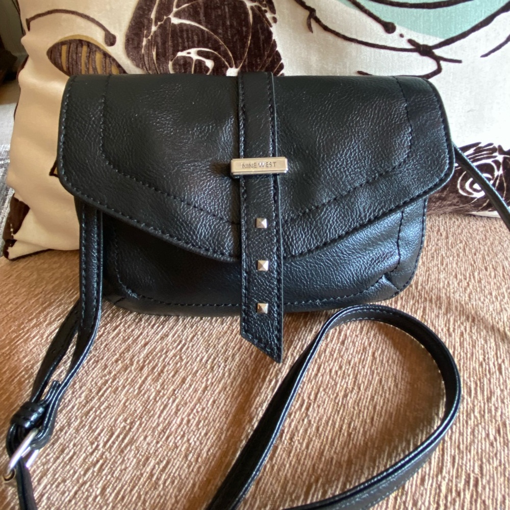 Ninewest crossbody shoulder bag.